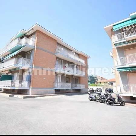 Апартаменты Monolocale Mansardato Диано-Марина